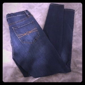 Women’s MUDD skinny jeans